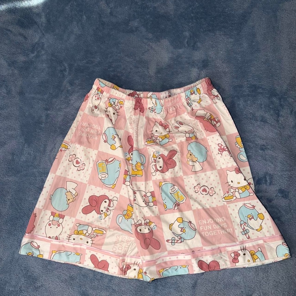 Sanrio Hello Kitty and My Melody pink pajama set